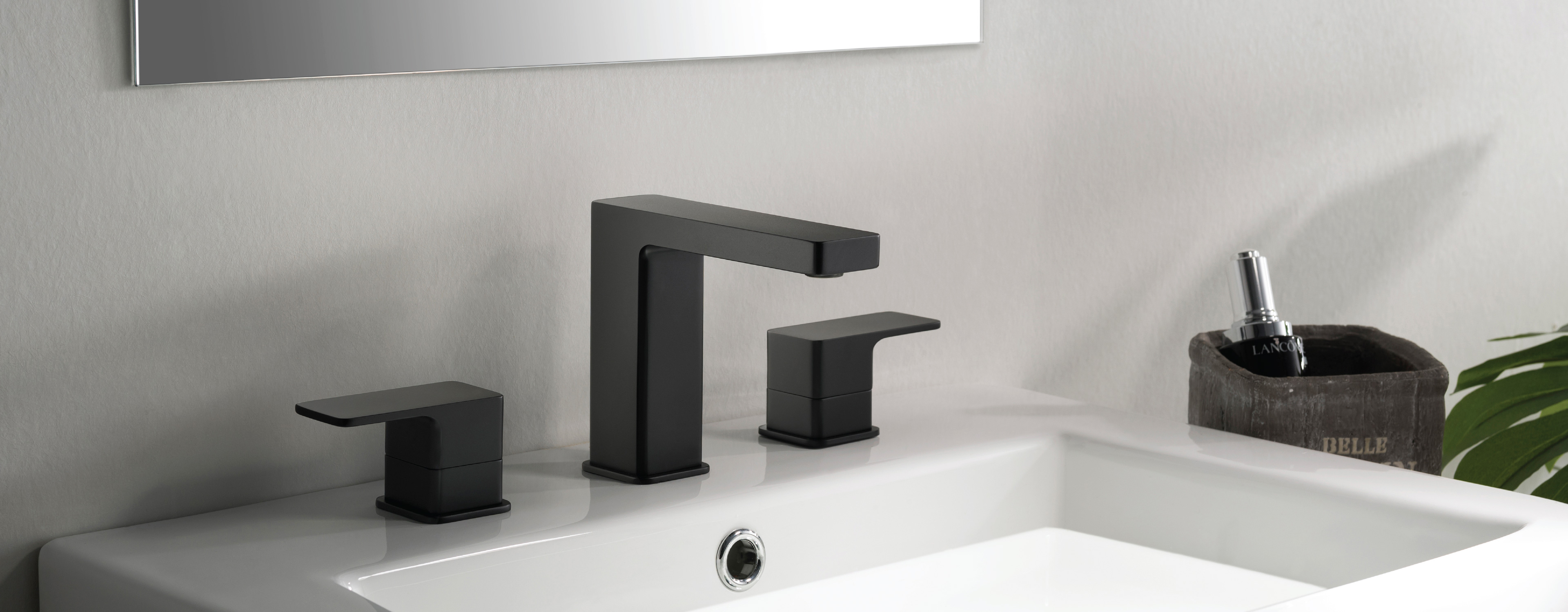 matte black sink faucet