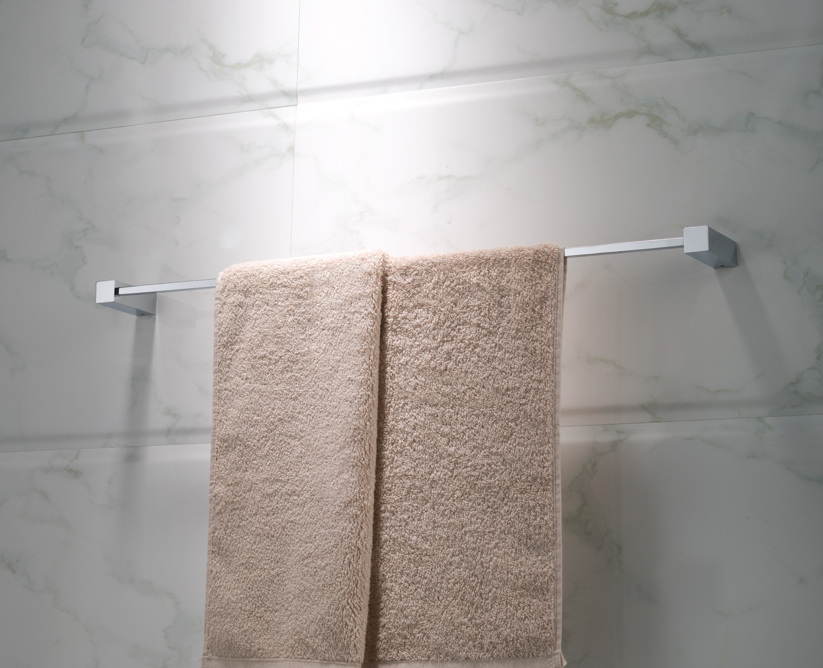 brass bath accessories