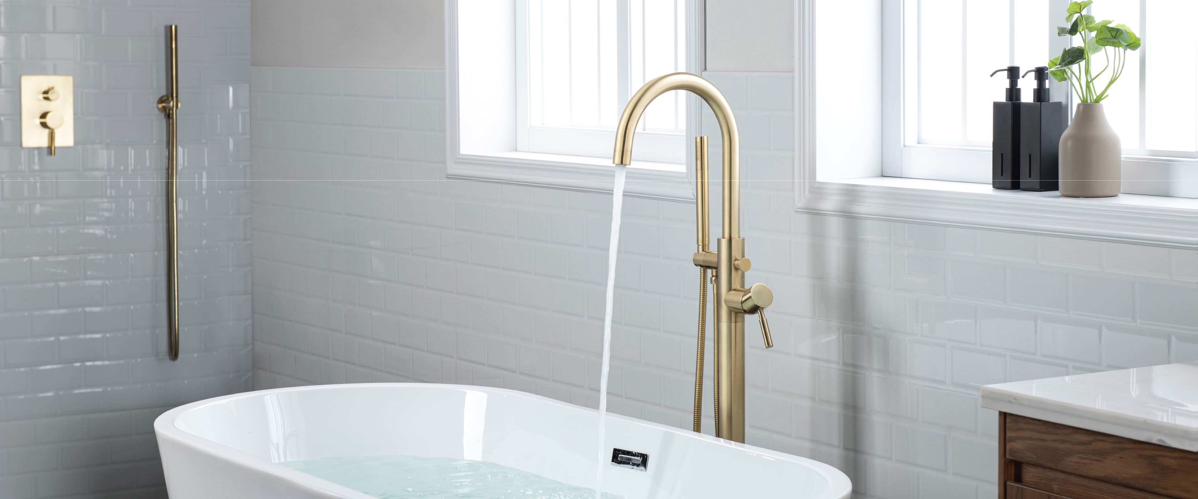 Gold Freestanding Tub Faucet