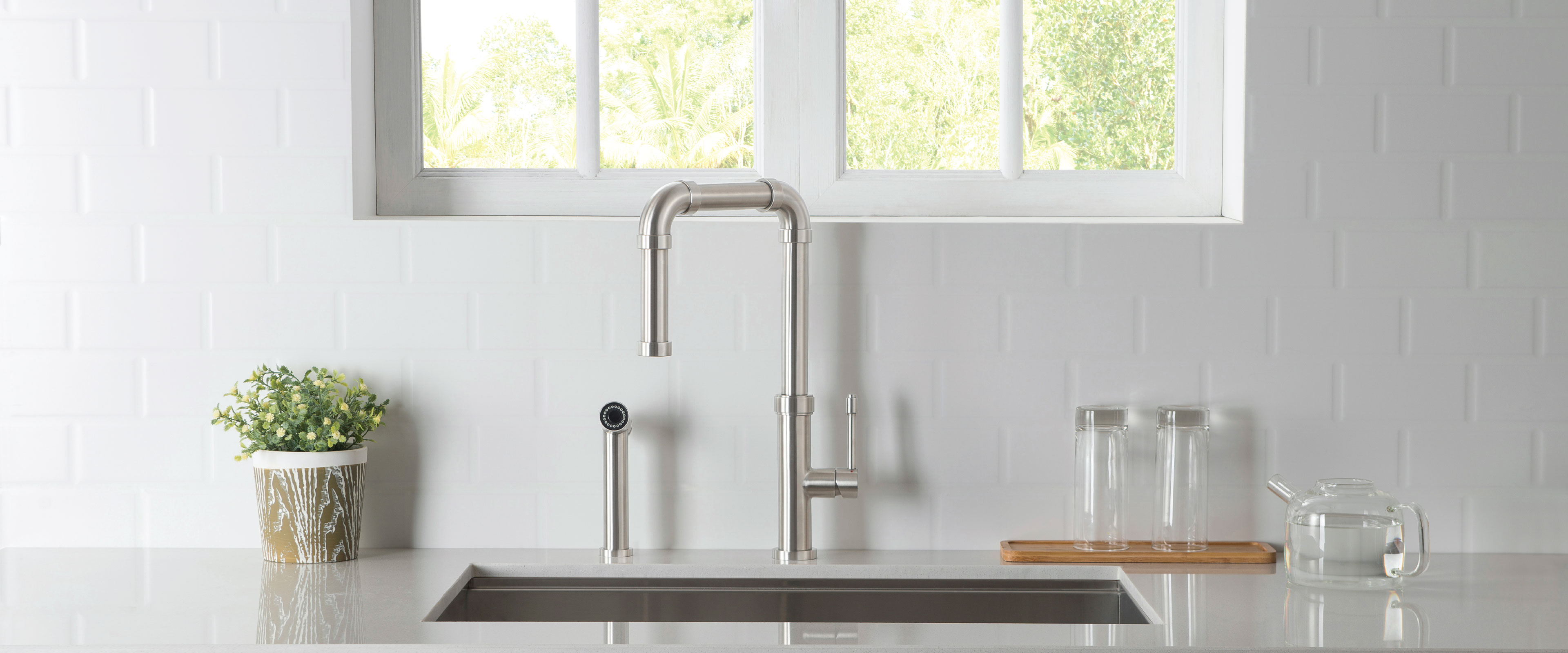 Stainless Steel Kitchen Faucet With Side Spray